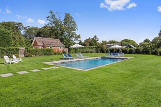34 Old Field Ln in Southampton, NY - Building Photo - Building Photo