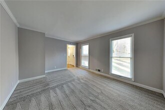 1059 Rockcrest Dr in Marietta, GA - Building Photo - Building Photo