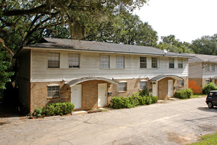 1802 Hartsfield Rd Apartments