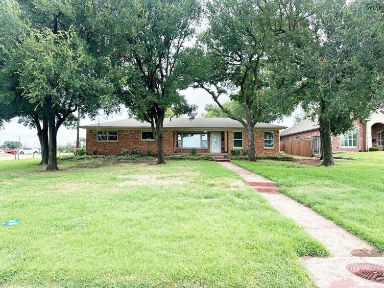3501 Sheridan Rd in Wichita Falls, TX - Building Photo