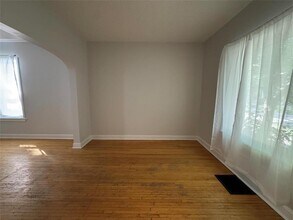 797 Simcoe St in Winnipeg, MB - Building Photo - Building Photo