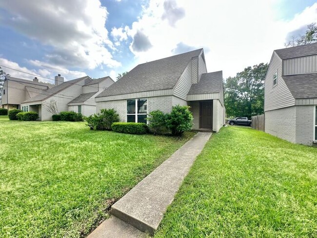 property at 4217 Park Pl