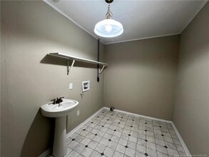 1602 Crescent Dr in Spring Lake, NC - Building Photo - Building Photo