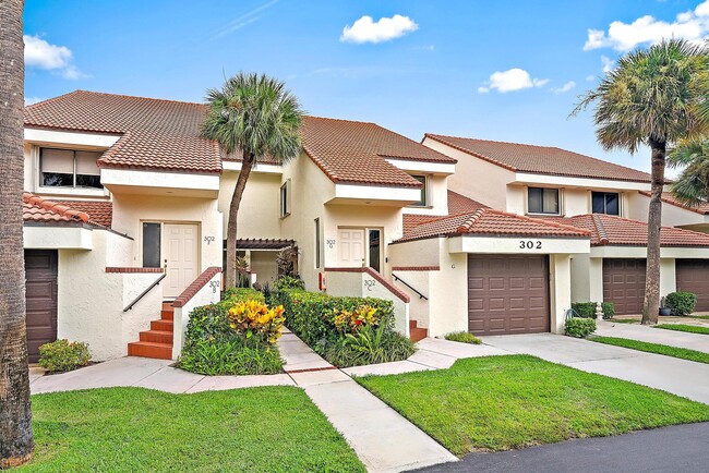 302 Sea Oats Dr in Juno Beach, FL - Building Photo - Building Photo