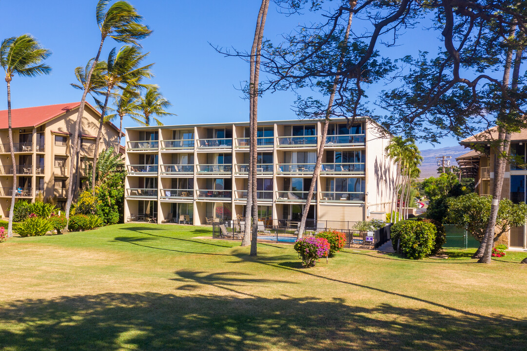 Leinaala Oceanfront in Kihei, HI - Building Photo