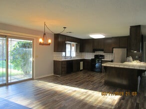 20531 Brook Dr in Sonora, CA - Building Photo - Building Photo