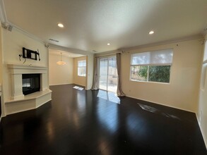 3806 Cayman Ct in Thousand Oaks, CA - Building Photo - Building Photo