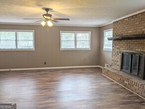 6096 Shallow Creek Ln in Douglasville, GA - Building Photo - Building Photo