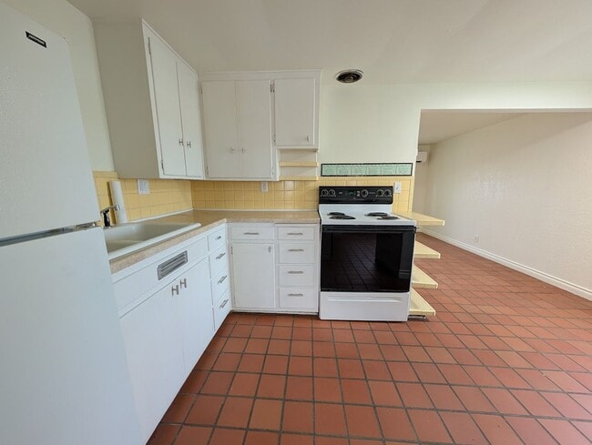 property at 354 Hill St