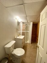 34 Chetwynd Rd, Unit 1 in Somerville, MA - Building Photo - Building Photo