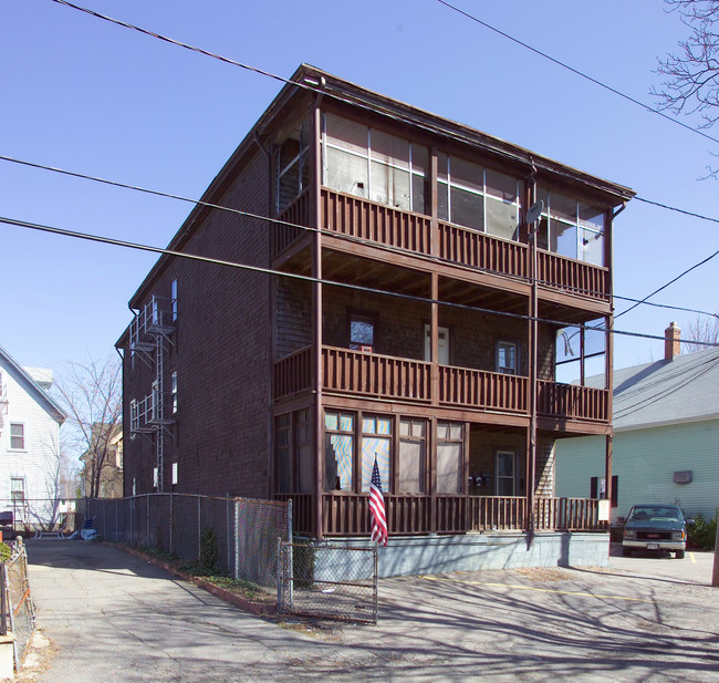 3 Mador Ave in Taunton, MA - Foto de edificio - Building Photo