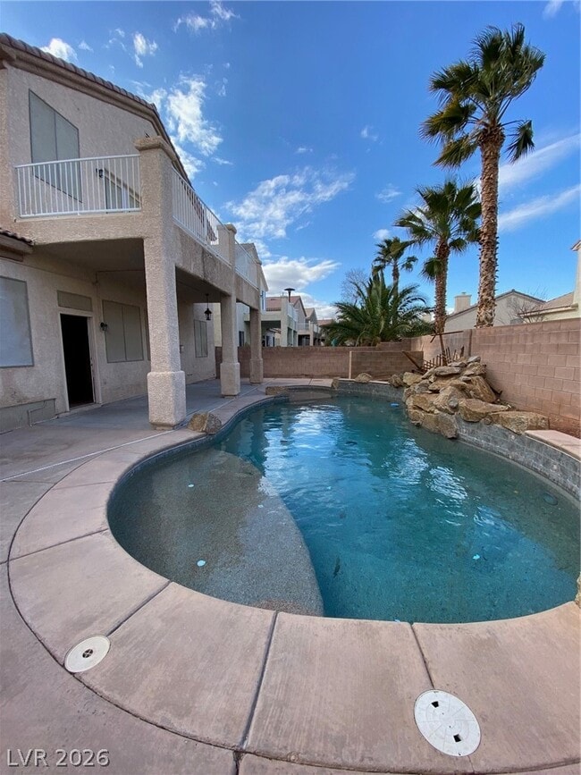 7565 Splashing Rock Dr in Las Vegas, NV - Building Photo - Building Photo