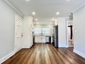 3811 Abby Ct in Doraville, GA - Building Photo - Building Photo