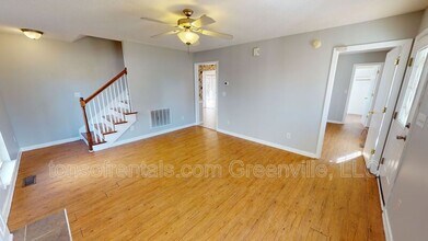 743 Cotton Branch Dr in Boiling Springs, SC - Building Photo - Building Photo
