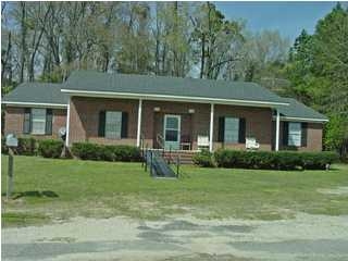 127 Franklin St in Holly Hill, SC - Building Photo