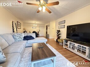 16 Winter St, Unit 35C in Waltham, MA - Building Photo - Building Photo