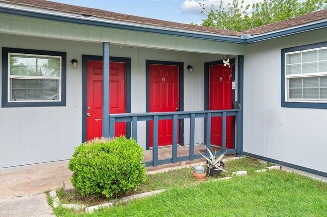 property at 1611 Jones St