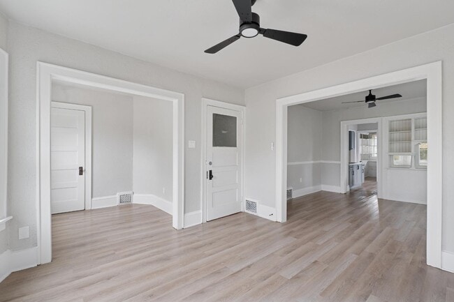 3166 N 16th St in Milwaukee, WI - Building Photo - Building Photo