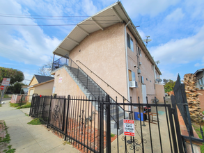 1145 W 119th Plz in Los Angeles, CA - Building Photo - Building Photo