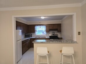 1000 Avenue C in Bayonne, NJ - Building Photo - Building Photo