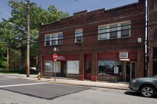 303 S Trenton Ave, Unit 3 in Pittsburgh, PA - Building Photo