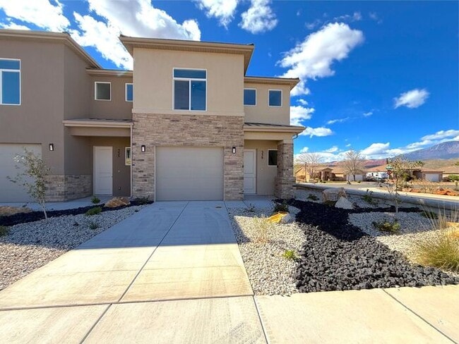 339 3210 W in Hurricane, UT - Building Photo - Building Photo