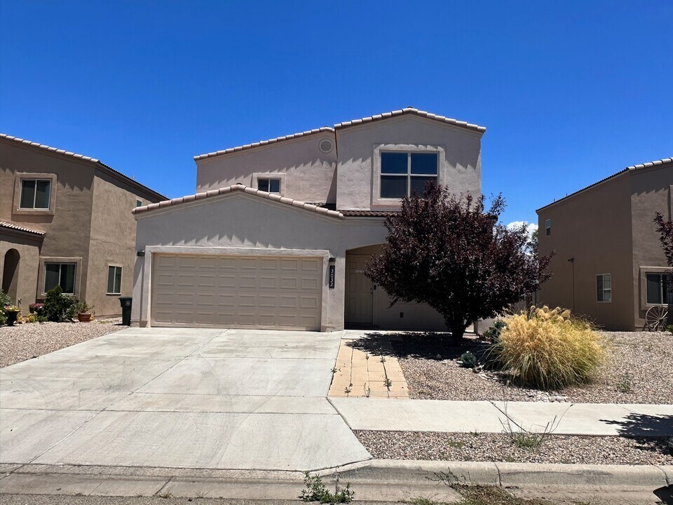 3032 Calle Nueva Vista in Santa Fe, NM - Building Photo
