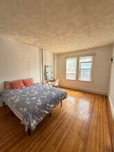 58 Aspinwall Ave, Unit 1 in Brookline, MA - Building Photo - Building Photo
