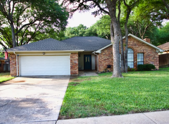 property at 320 Heneretta Dr