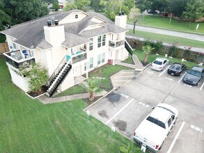 11515 Meadow Pines Ct in Stafford, TX - Foto de edificio - Building Photo