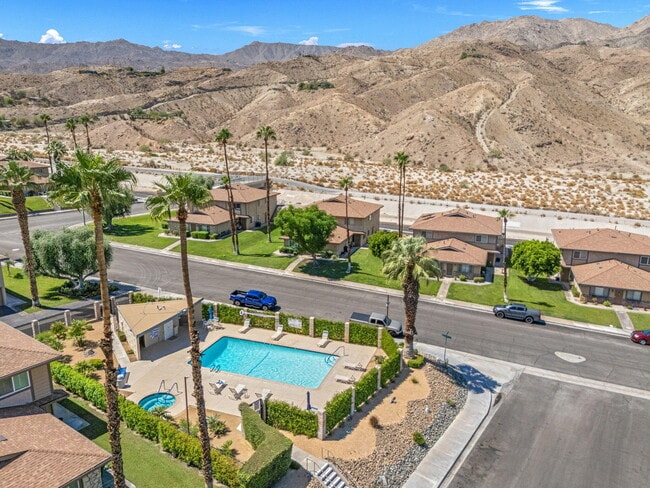 72546 Edgehill Dr in Palm Desert, CA - Building Photo - Building Photo