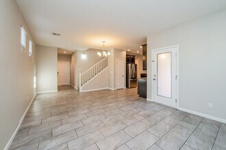 9353 W Pearblossom Sky Ave in Las Vegas, NV - Building Photo - Building Photo