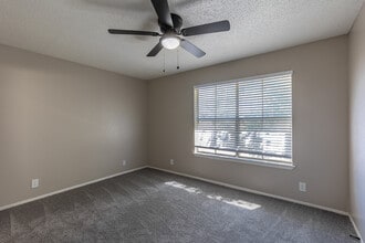 Hemingway House Apartments in Odessa, TX - Foto de edificio - Interior Photo