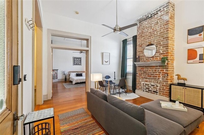 4409 S Liberty St in New Orleans, LA - Building Photo - Building Photo
