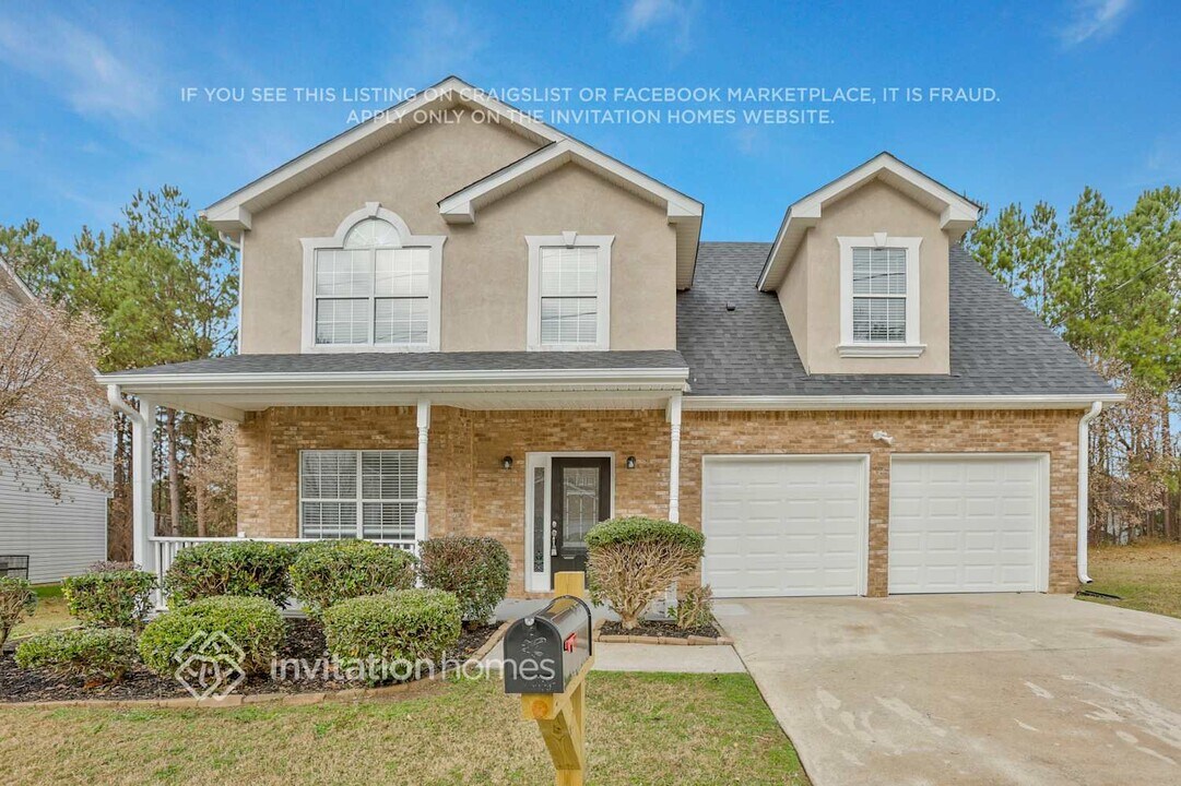 1809 Cutters Mill Way in Lithonia, GA - Building Photo