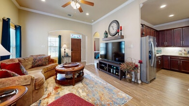 3819 Black Hawk Ln in College Station, TX - Building Photo - Building Photo