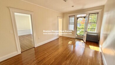 11 Melvin Ave, Unit 10 in Boston, MA - Building Photo - Building Photo