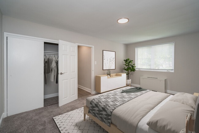 Braddock Lee in Alexandria, VA - Building Photo - Building Photo
