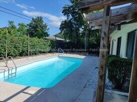 609 White Water Dr in West Palm Beach, FL - Building Photo