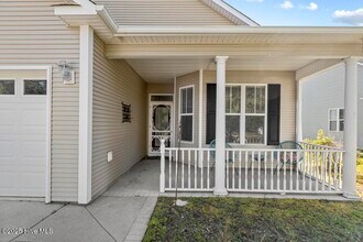 124 Azalea Dr in Hampstead, NC - Building Photo - Building Photo