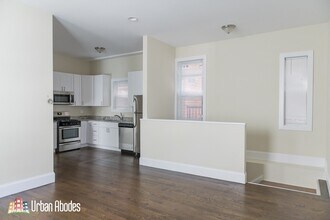 2619 N Southport Ave in Chicago, IL - Building Photo - Building Photo