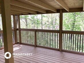 221 Brittany Dr in La Vergne, TN - Building Photo - Building Photo