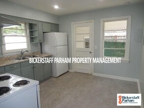 2303 4th Ave in Phenix City, AL - Building Photo - Building Photo