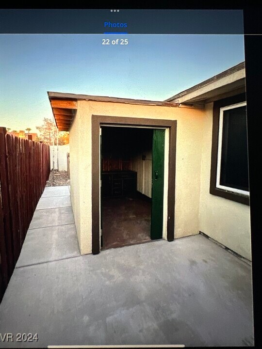 4880 Benecia Way in Las Vegas, NV - Building Photo