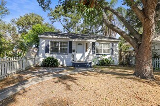 1511 35th Ave N in St. Petersburg, FL - Building Photo - Building Photo