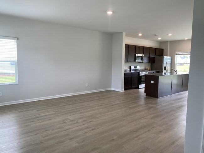 105 Stillhouse Dr in Springfield, GA - Building Photo - Building Photo