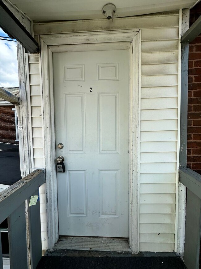 827 Lehman St-Unit -Apt.2 in Lebanon, PA - Building Photo - Building Photo