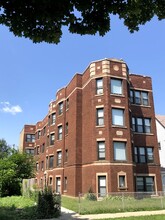 7704 S Emerald Ave in Chicago, IL - Building Photo - Building Photo