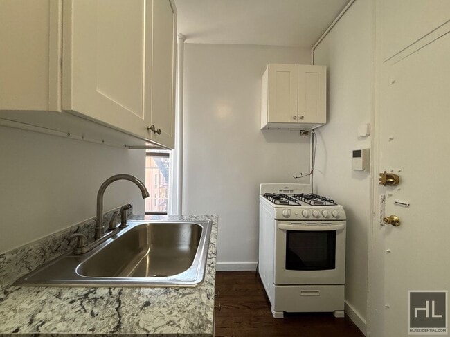 YORK AVENUE, Unit 3F in New York, NY - Building Photo - Building Photo