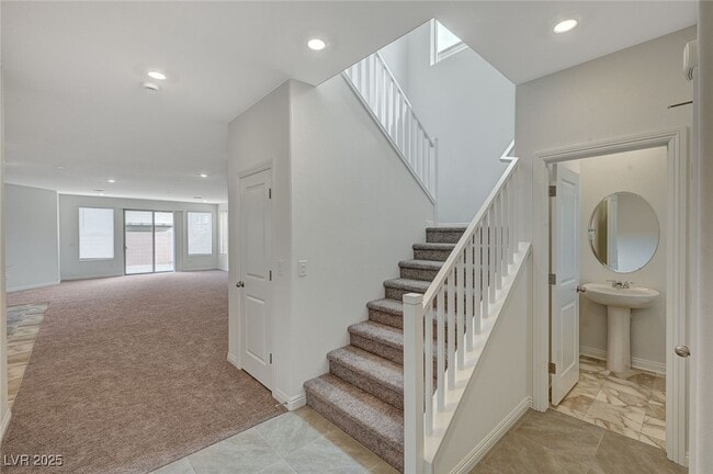 10198 Eden Mountain St in Las Vegas, NV - Building Photo - Building Photo